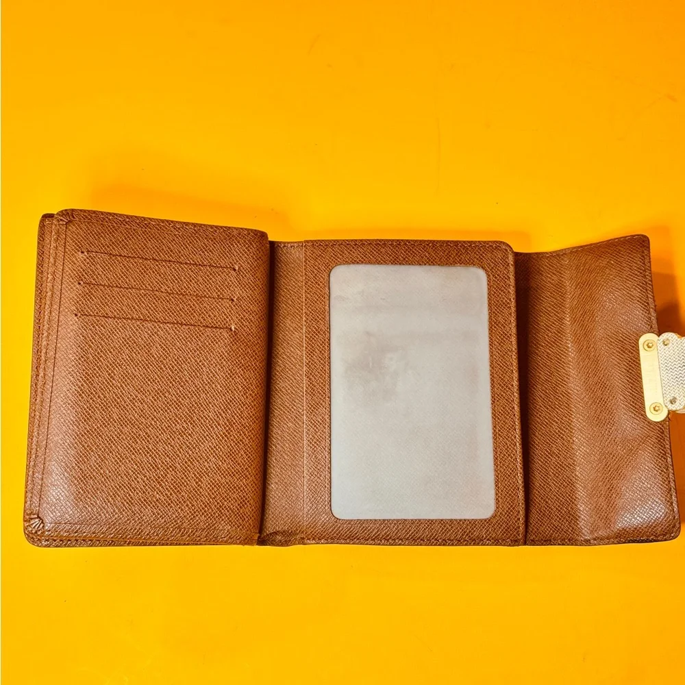 Luxury Brown Monogram Women Bag - Picture 8 of 15